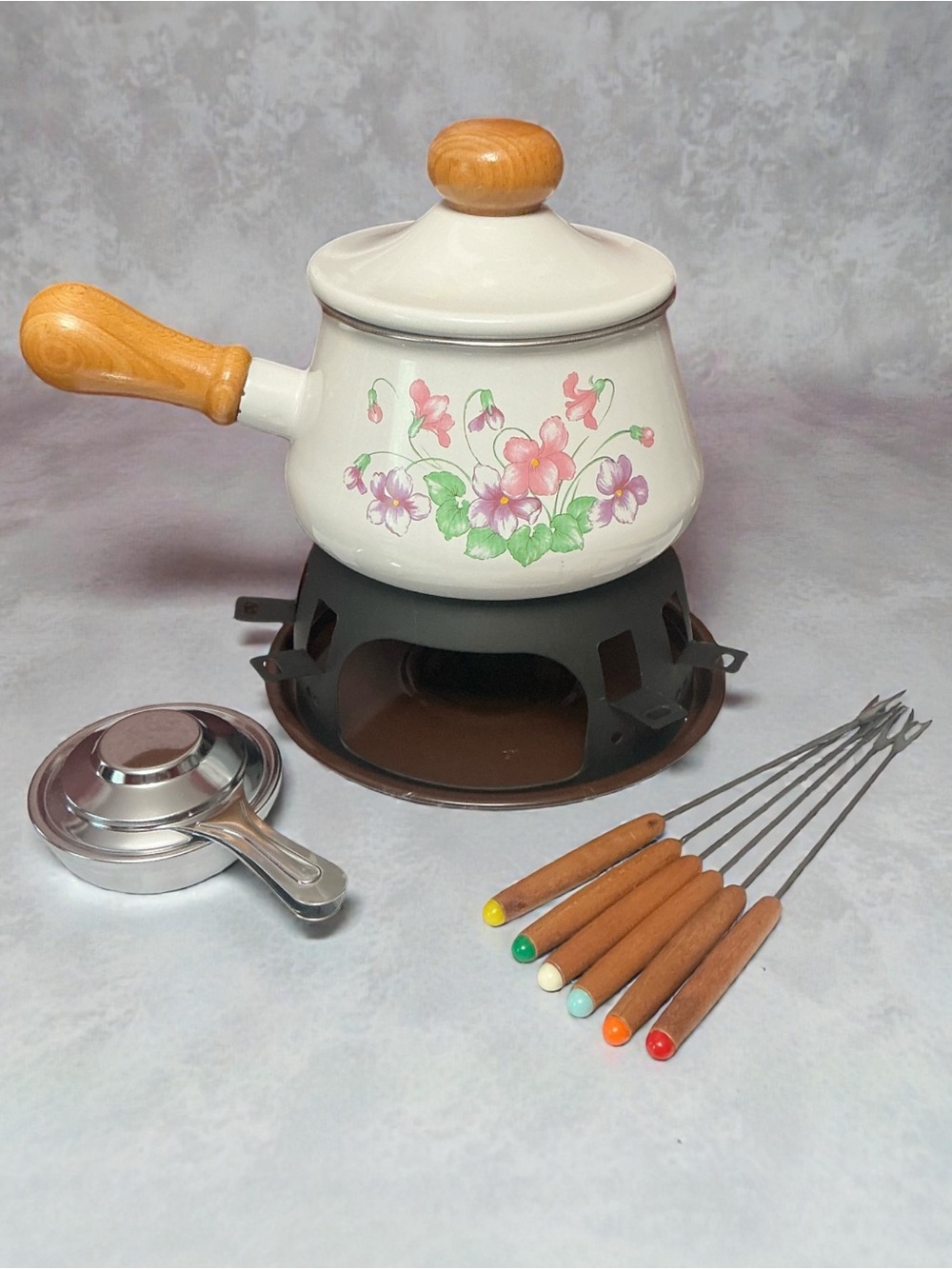 Vintage 1970’s Ceramic Floral Fondue Pot with Wooden Handle Forks